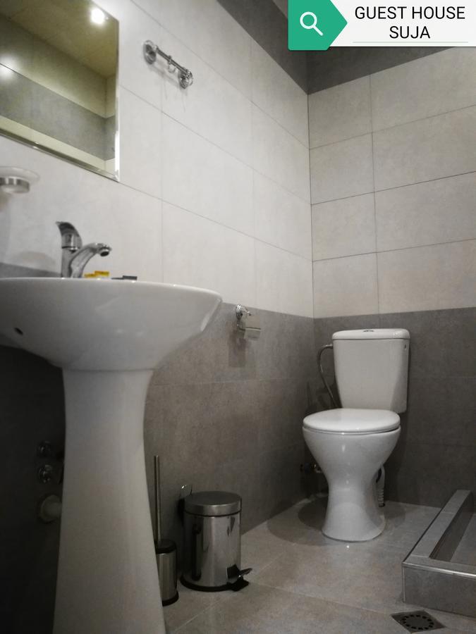 Guesthouse Suja Степанцмінда Екстер'єр фото