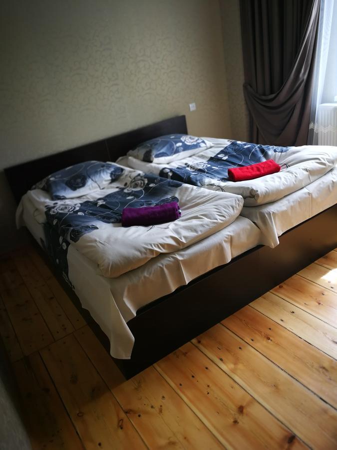 Guesthouse Suja Степанцмінда Екстер'єр фото